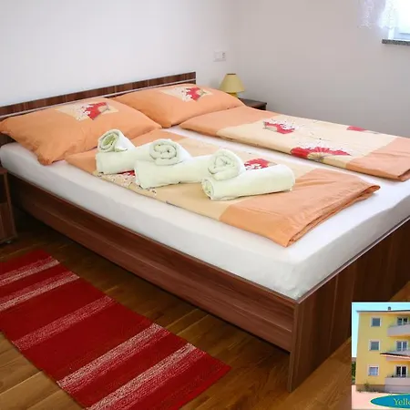 Daire Yellow House Pula