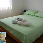 Yellow House 普拉