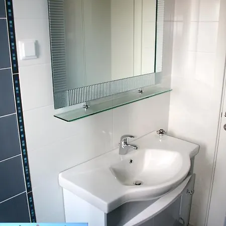 Yellow House Apartment