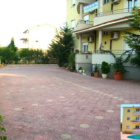 公寓 Yellow House